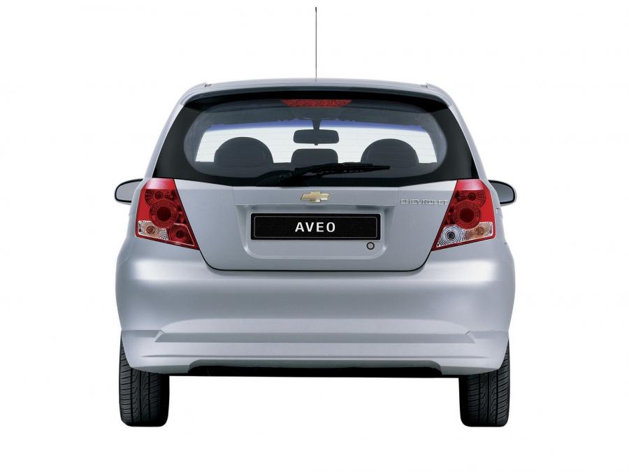  Chevrolet Aveo 5-Door 2003 года  (фото 14 из 16)